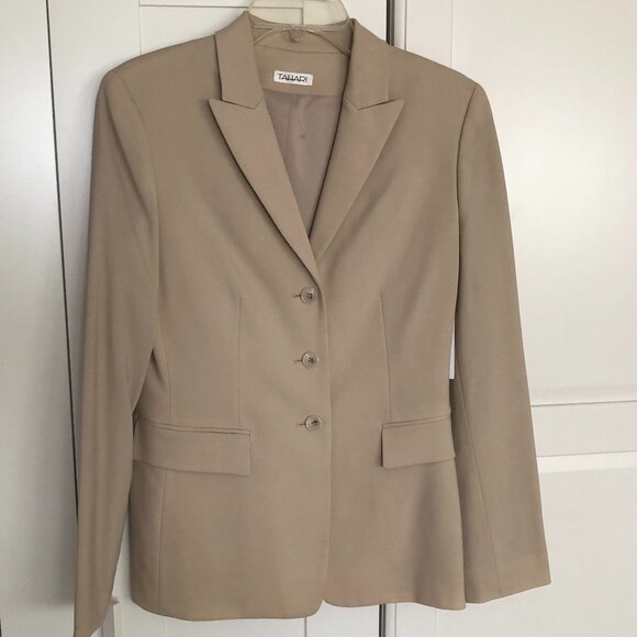 NWT*TAHARI BEIGE/SAND*FITTED*LINED JACKET BLAZER*Sz 6*$398*NEW - Picture 1 of 11